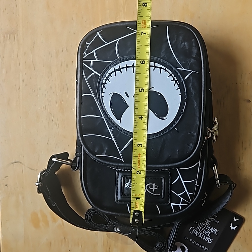 DISNEY NIGHTMARE BEFORE CHRISTMAS CELLPHONE BAG - Picture 10 of 12